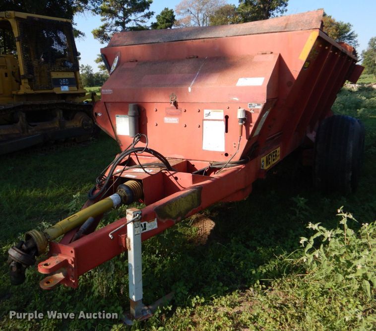 Meyer VForce 7500 manure spreader in Winnsboro, TX Item DO1583 sold