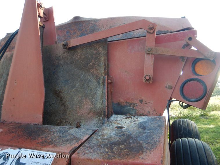 image for item DO1583 Meyer VForce 7500  manure spreader