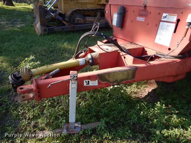 image for item DO1583 Meyer VForce 7500  manure spreader