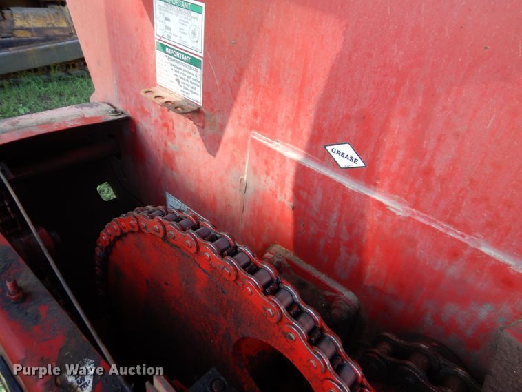 image for item DO1583 Meyer VForce 7500  manure spreader