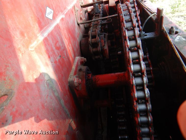 image for item DO1583 Meyer VForce 7500  manure spreader