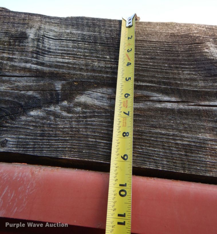 image for item DO1583 Meyer VForce 7500  manure spreader