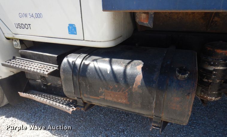 image for item DP0314 1993 International 4954  grain truck