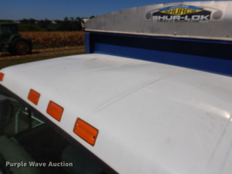 image for item DP0314 1993 International 4954  grain truck