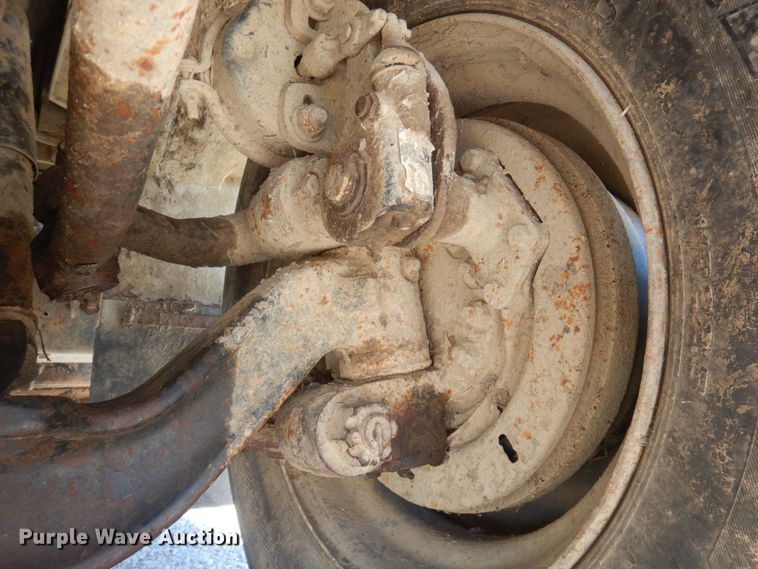 image for item DP0314 1993 International 4954  grain truck