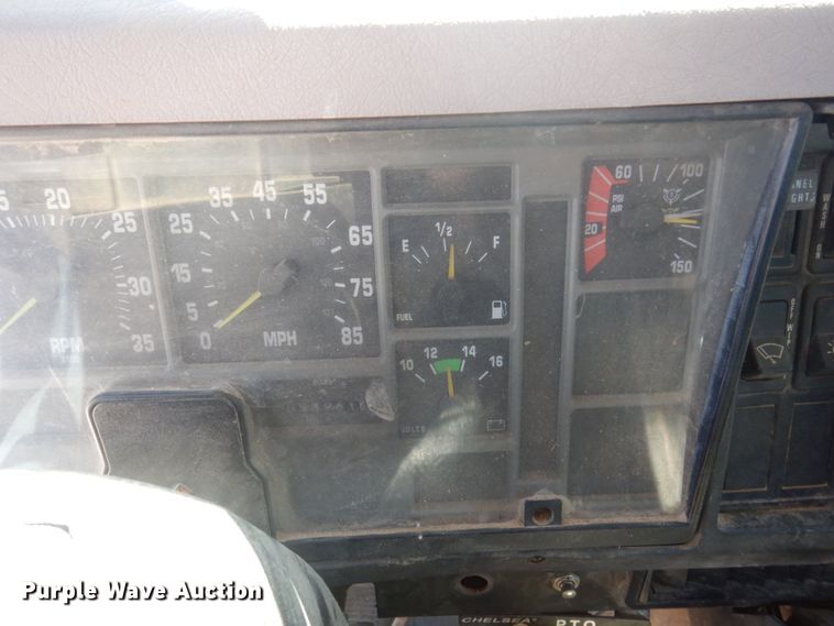 image for item DP0314 1993 International 4954  grain truck