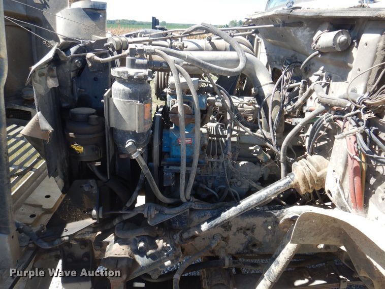 image for item DP0314 1993 International 4954  grain truck