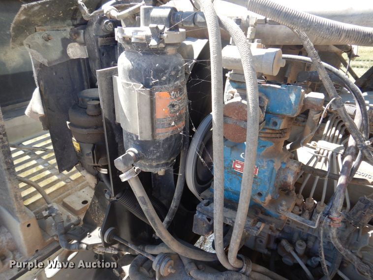 image for item DP0314 1993 International 4954  grain truck