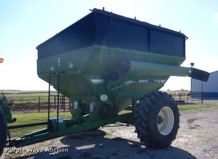 image for item DP0333 Brent GC772  grain cart
