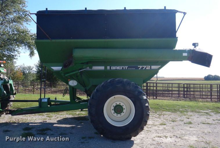 image for item DP0333 Brent GC772  grain cart