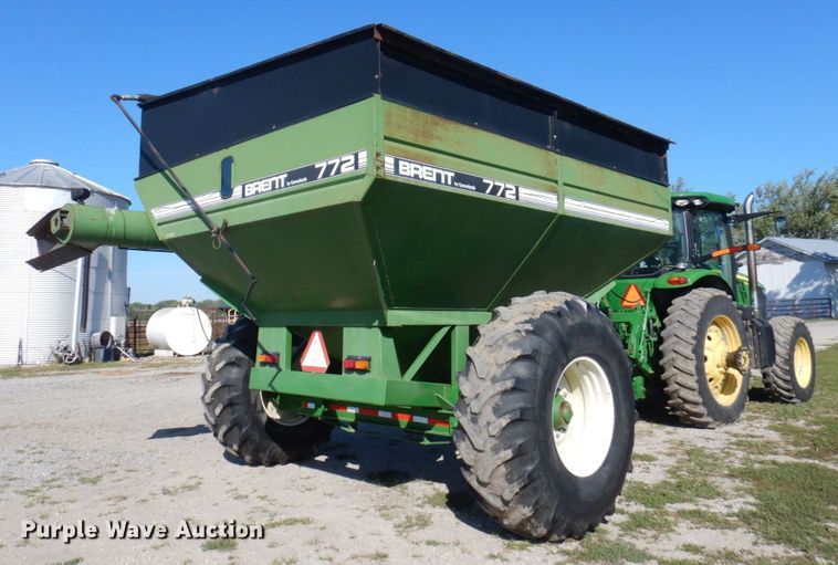 image for item DP0333 Brent GC772  grain cart