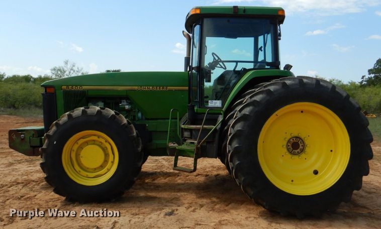 image for item DR2030 1995 John Deere 8400  MFWD tractor