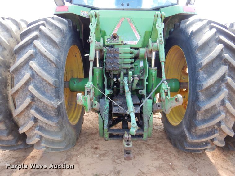 image for item DR2030 1995 John Deere 8400  MFWD tractor