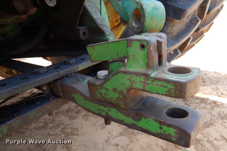 image for item DR2030 1995 John Deere 8400  MFWD tractor