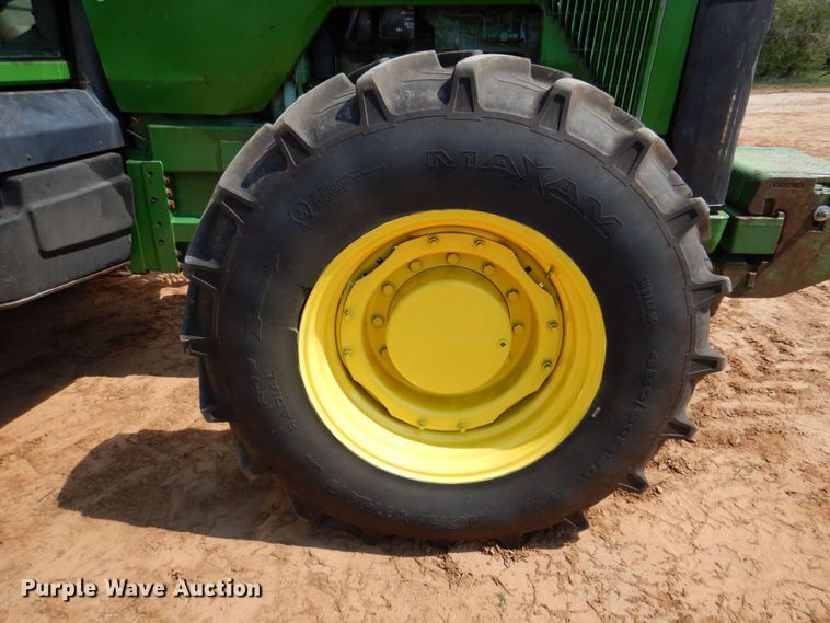 image for item DR2030 1995 John Deere 8400  MFWD tractor
