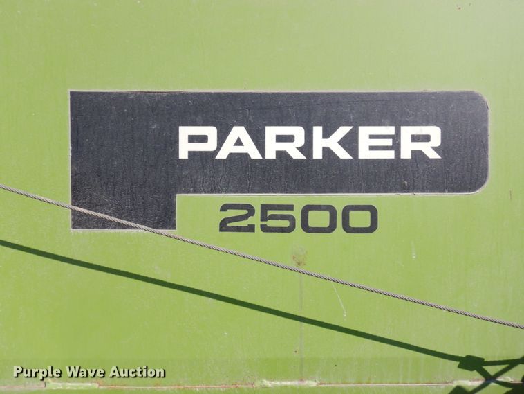 image for item DS1386 Parker J2500  gravity wagon