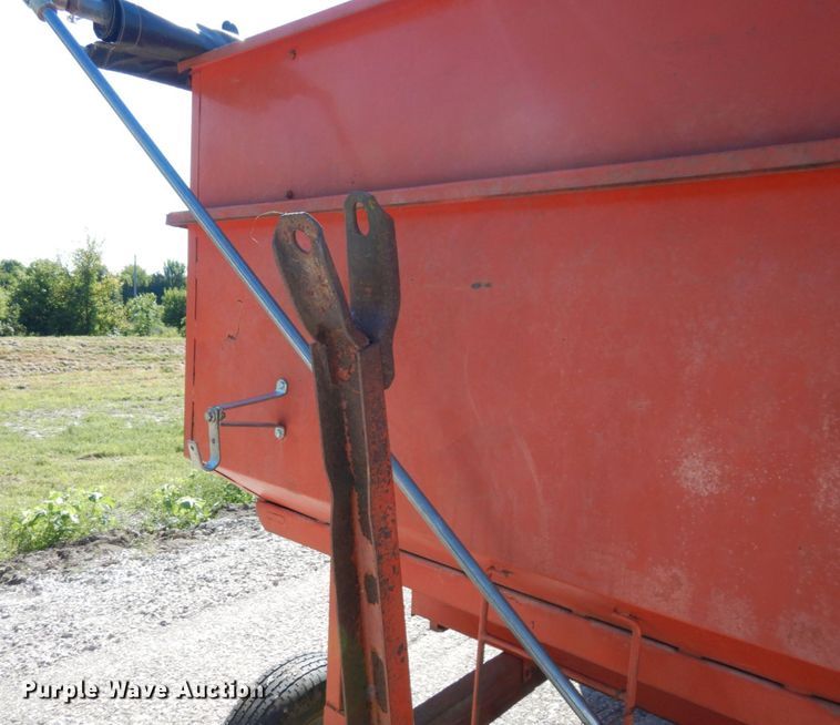 image for item DS1387 Gravity wagon