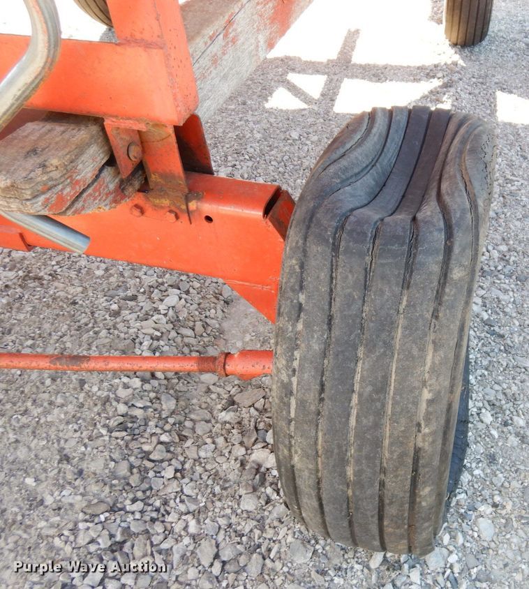 image for item DS1387 Gravity wagon