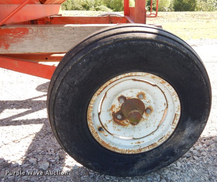 image for item DS1387 Gravity wagon