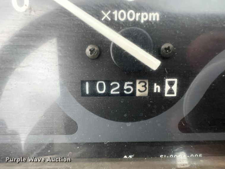 image for item IA9085 New Holland TC24D  MFWD tractor