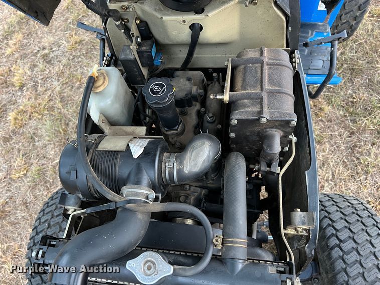 image for item IA9085 New Holland TC24D  MFWD tractor