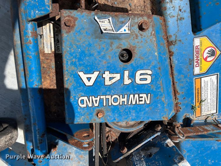 image for item IA9085 New Holland TC24D  MFWD tractor