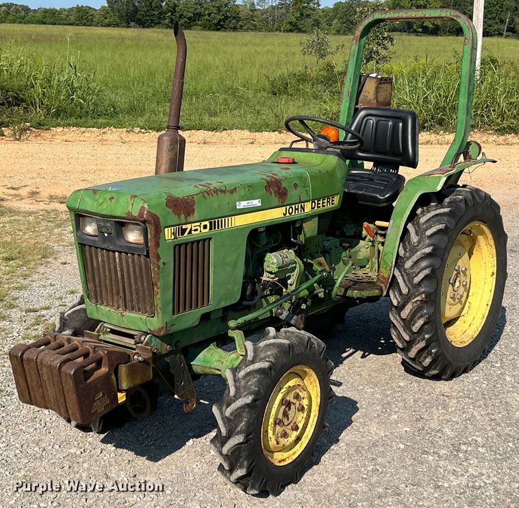 image for item IA9114 1985 John Deere 750  MFWD tractor