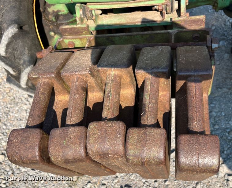 image for item IA9114 1985 John Deere 750  MFWD tractor