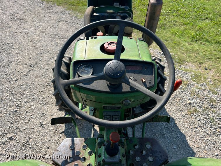 image for item IA9114 1985 John Deere 750  MFWD tractor