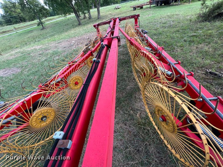 image for item IA9118 2012 AgMaxx Easy Rake 12  hay rake