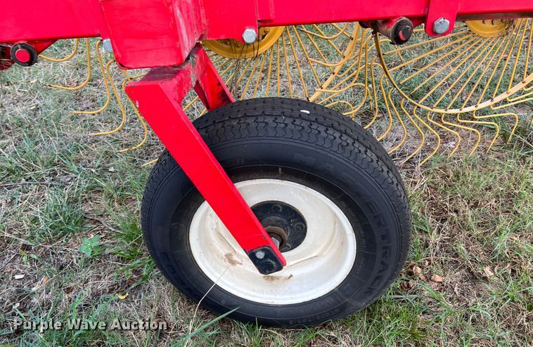 image for item IA9118 2012 AgMaxx Easy Rake 12  hay rake