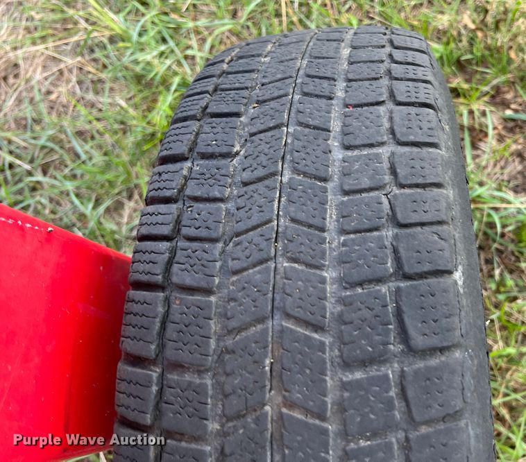 image for item IA9118 2012 AgMaxx Easy Rake 12  hay rake