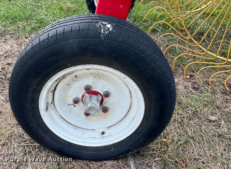 image for item IA9118 2012 AgMaxx Easy Rake 12  hay rake