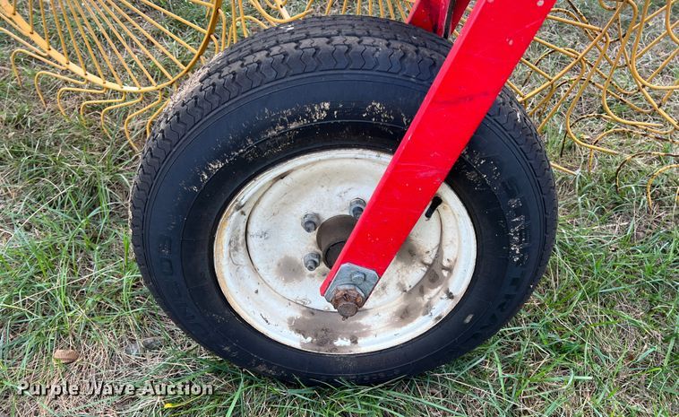 image for item IA9118 2012 AgMaxx Easy Rake 12  hay rake