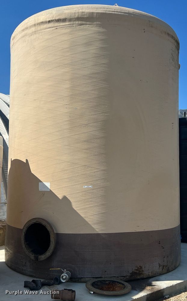 image for item IA9129 Tank