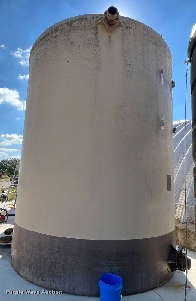 image for item IA9129 Tank