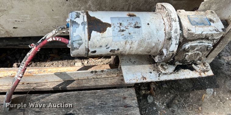 image for item IA9130 T&S Trip Hopper  cake feeder