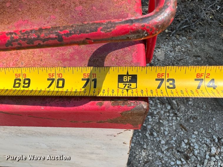 image for item IA9130 T&S Trip Hopper  cake feeder