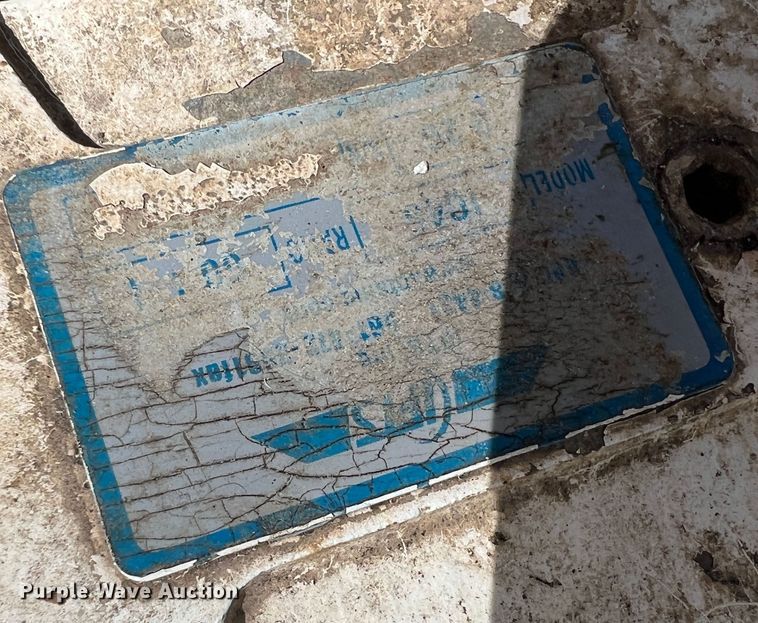 image for item IA9130 T&S Trip Hopper  cake feeder