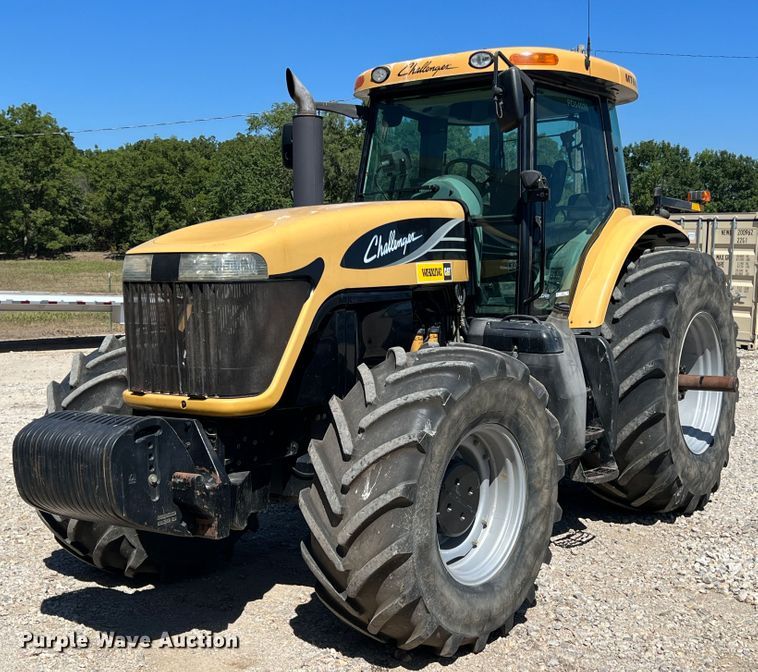 image for item IA9135 2005 Challenger MT665B  tractor