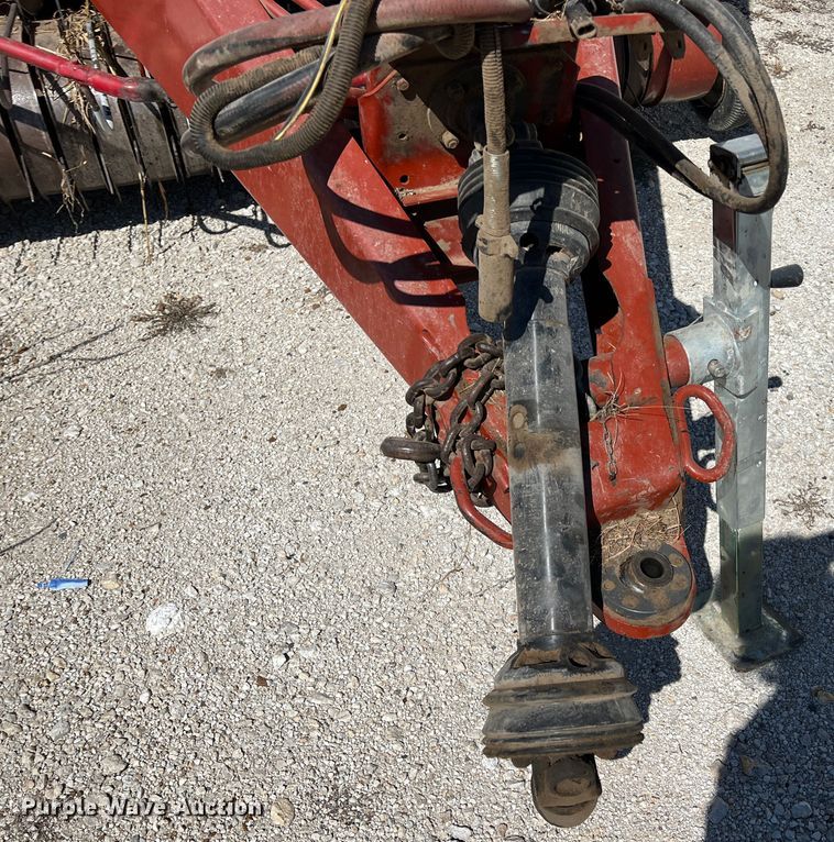 image for item IA9137 2002 Hesston 4910  large square baler