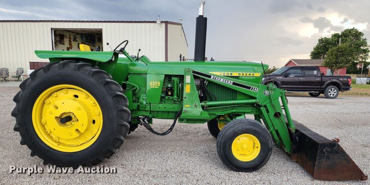 image for item KC9425 1971 John Deere 4320  tractor