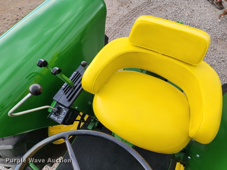 image for item KC9425 1971 John Deere 4320  tractor