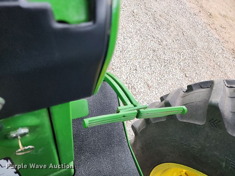 image for item KC9425 1971 John Deere 4320  tractor