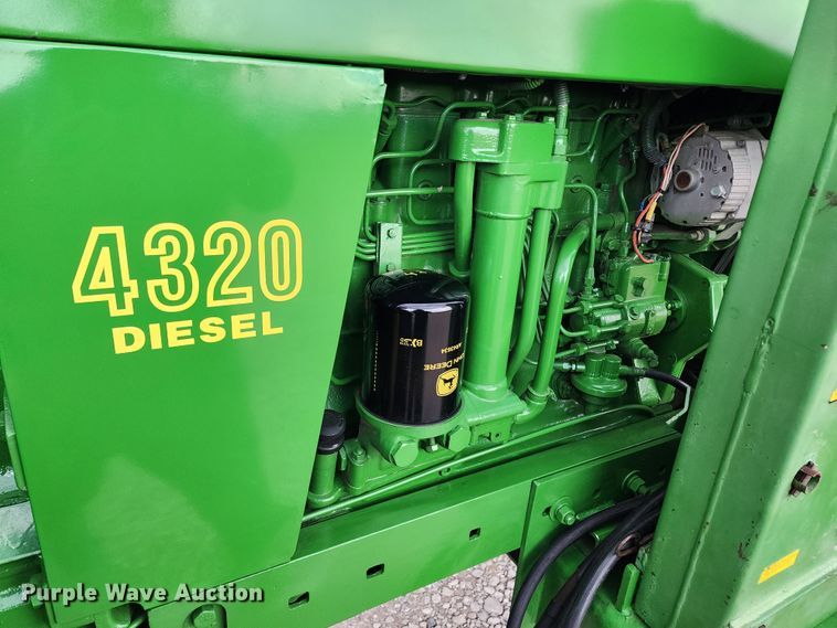image for item KC9425 1971 John Deere 4320  tractor