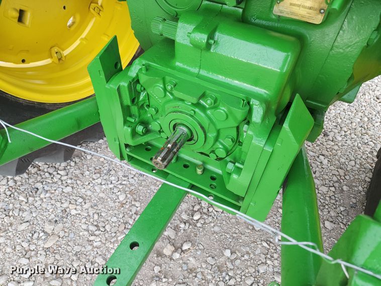 image for item KC9425 1971 John Deere 4320  tractor