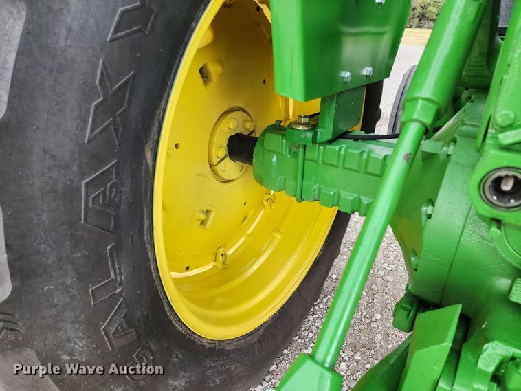 image for item KC9425 1971 John Deere 4320  tractor