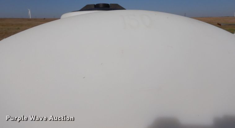 image for item LB9977 2005 White 8200  no-till planter