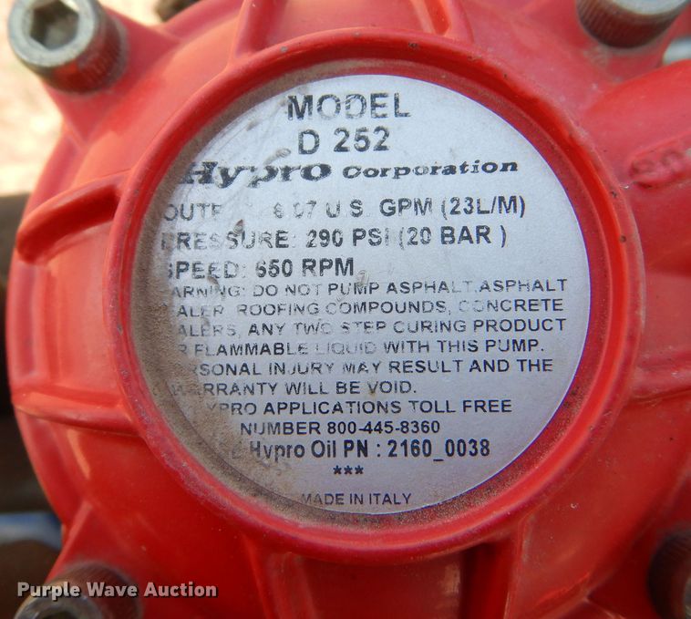 image for item LB9977 2005 White 8200  no-till planter