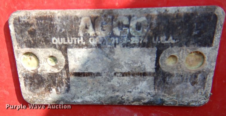 image for item LB9977 2005 White 8200  no-till planter